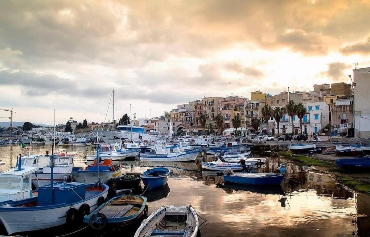 La Casetta Di Maria Apartman Santa Flavia Kültér fotó